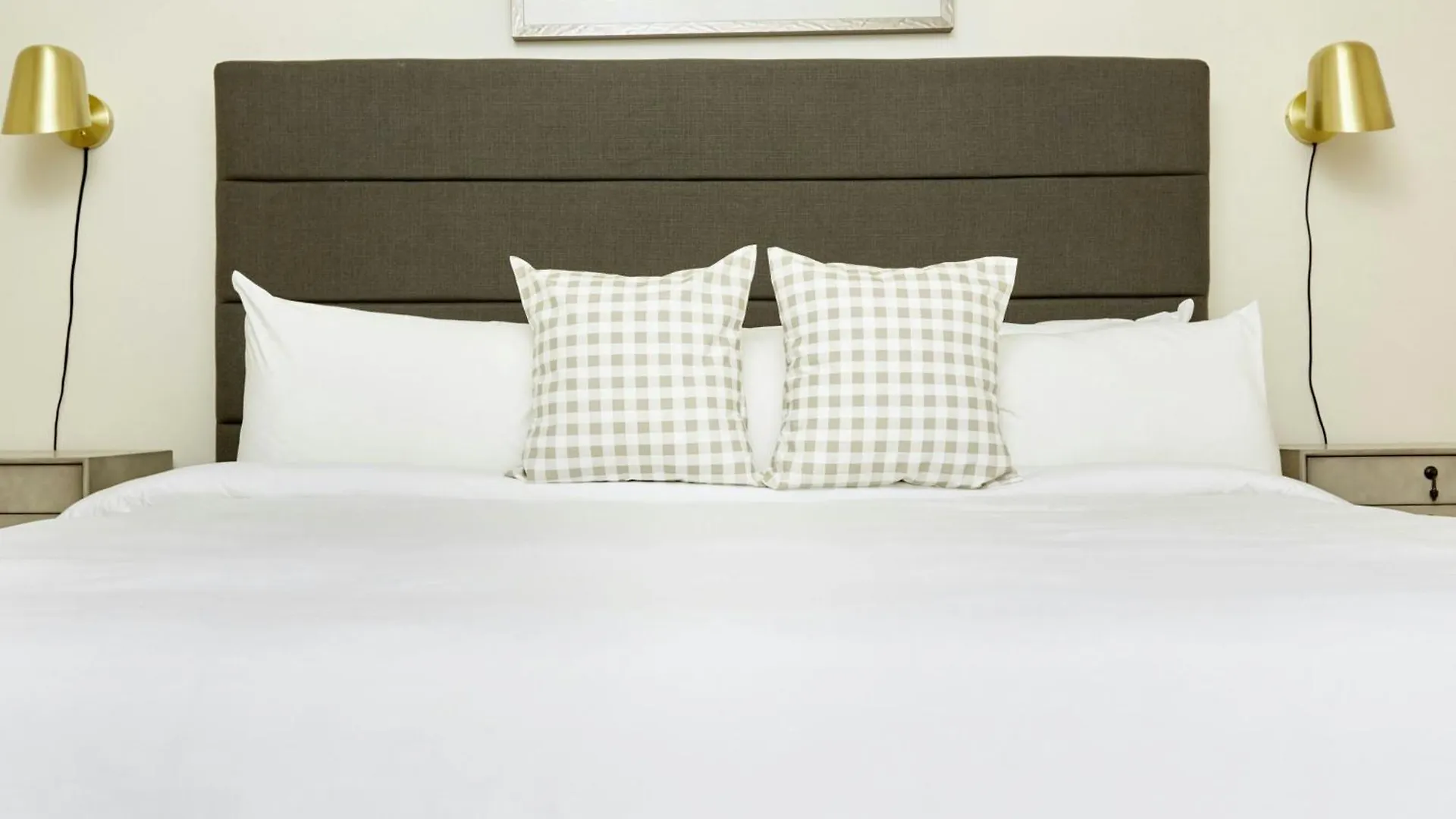 Sonder By Marriott Bonvoy The Broughton Apartments Historic District Savannah Aparthotel